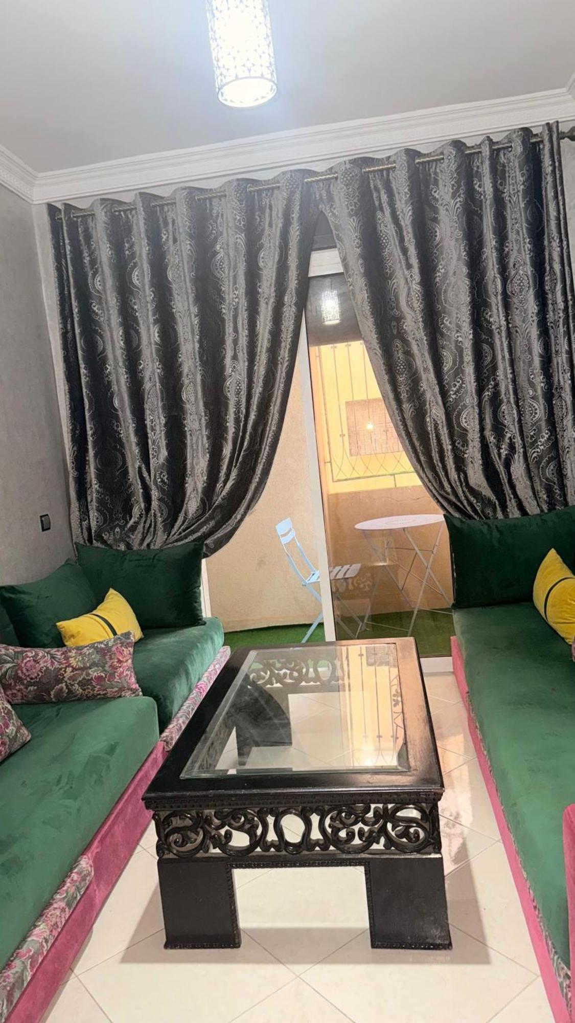 Appartement Tanger Familles Luaran gambar